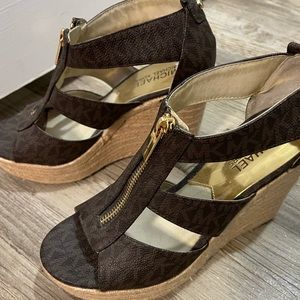 Michael Kors wedges heels✨